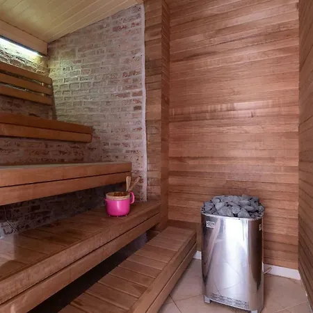 Appartamento Luxury Apartment-historical Michel Sittow's House *